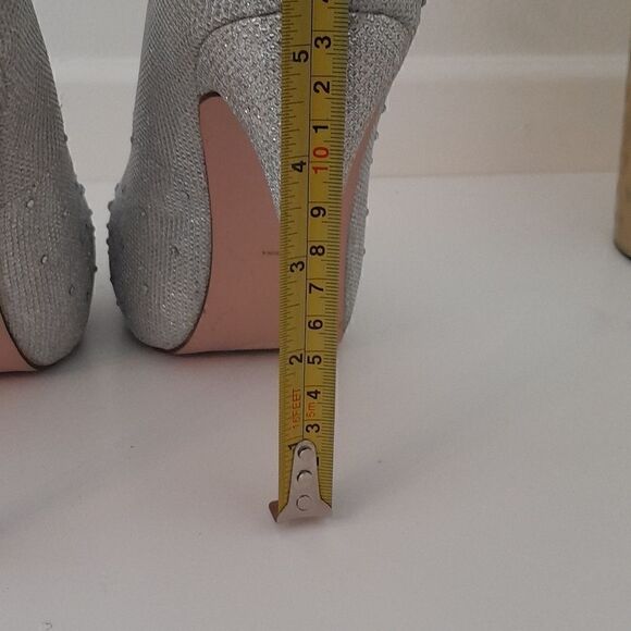 Fabulicious heels size 10 - Picture 6 of 7